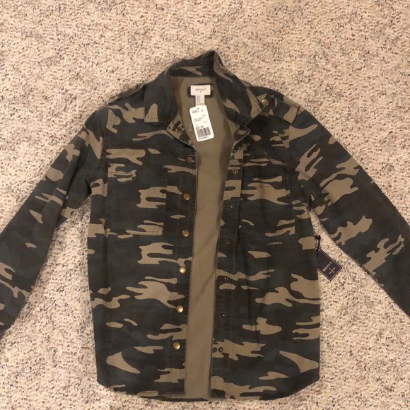 Forever 21 Camo Jacket - Picture 1 of 2